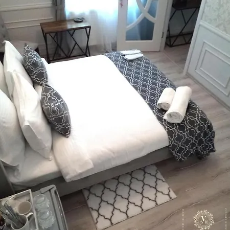 Guest house Double With Private Bathroom