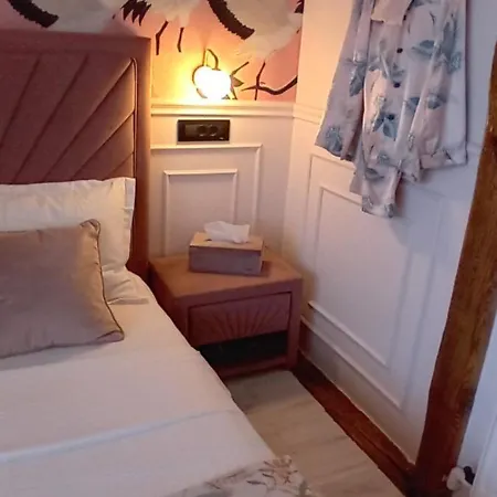 Pensjonat Double With Private Bathroom