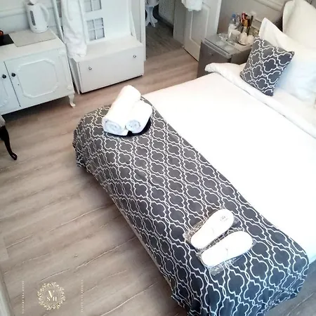 Maison d'hôtes Double With Private Bathroom Constanţa