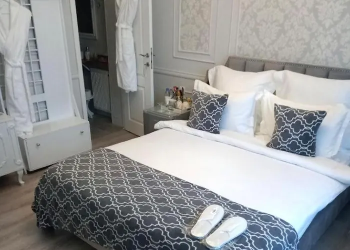 Double With Private Bathroom